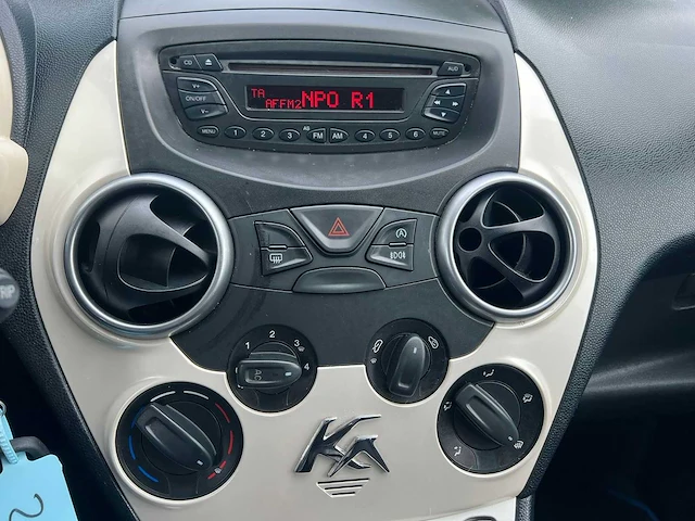 Ford ka 1.2 titanium x s/s , 64-pbz-9 - afbeelding 8 van  19