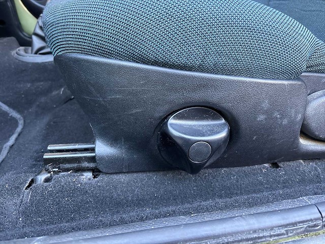 Ford ka 1.3 appel 2005 | 27-rg-pz - afbeelding 19 van  23