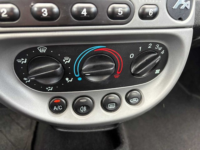 Ford ka 1.3 collection, 21-xr-sk - afbeelding 18 van  22