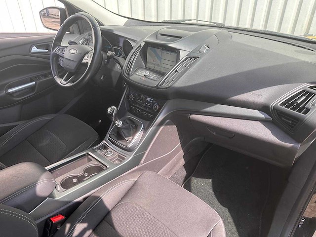 Ford kuga 1.5 ecob. titanium ; xj-963-v - afbeelding 16 van  16