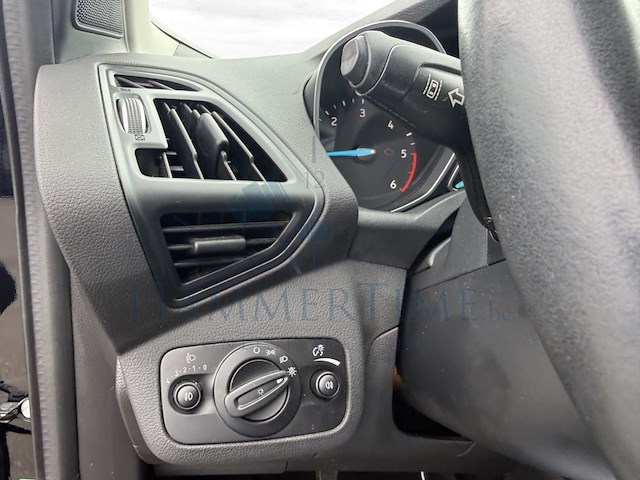 Ford kuga 1.5 tdci eco fwd business class (eu6.2), 2019 - afbeelding 11 van  32