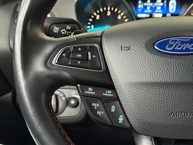 Ford kuga 1.5 tdci st-line 120pk 2018, sj-597-n - afbeelding 15 van  58
