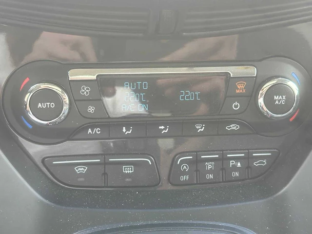 Ford kuga 1.5 titanium pl. 4wd *, gb-593-s - afbeelding 4 van  13