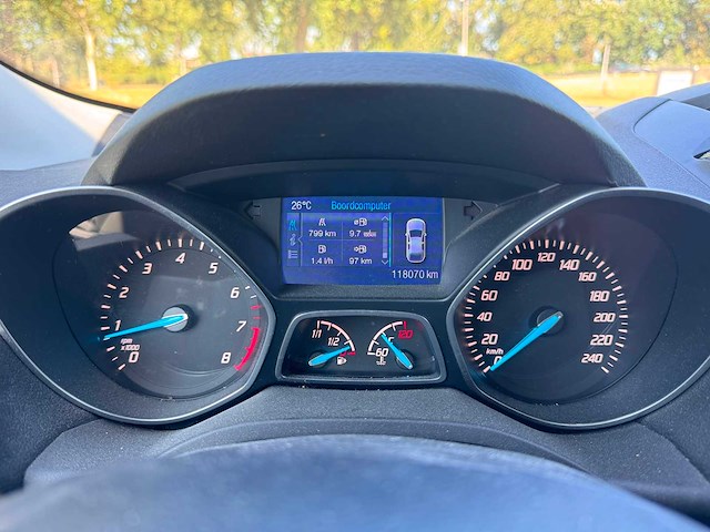 Ford kuga 1.5 titanium plus, r-324-tv - afbeelding 9 van  17