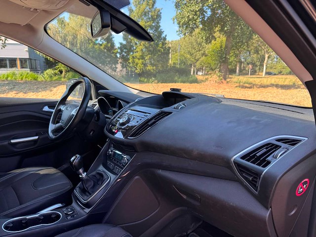 Ford kuga 1.5 titanium plus, r-324-tv - afbeelding 13 van  17