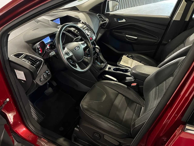 Ford kuga 1.5 titanium st. 4wd , jr-520-k - afbeelding 3 van  20
