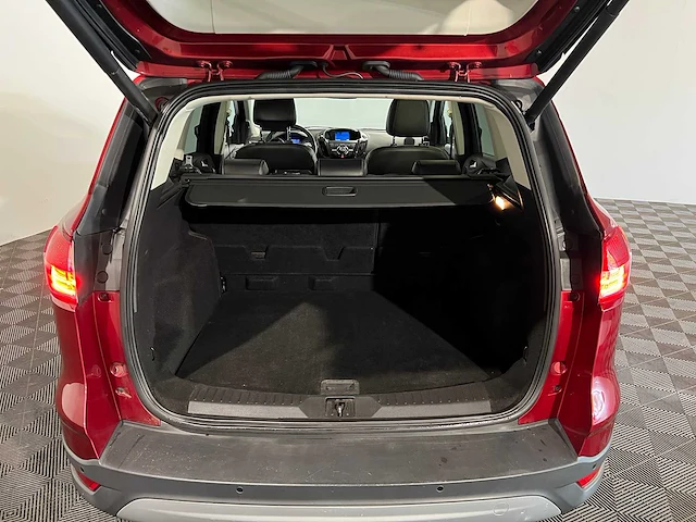 Ford kuga 1.5 titanium st. 4wd , jr-520-k - afbeelding 14 van  20