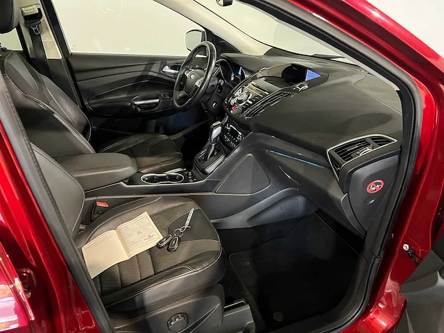 Ford kuga 1.5 titanium st. 4wd , jr-520-k - afbeelding 17 van  20