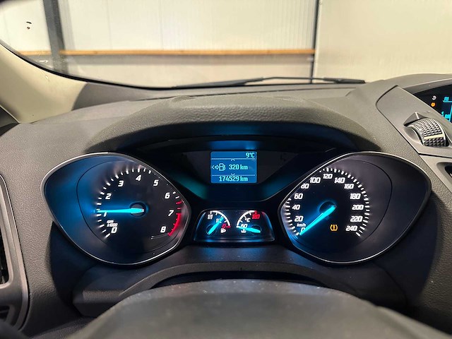 Ford kuga 1.6 titanium l-517-xj - afbeelding 7 van  23