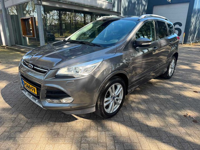 Ford kuga 1.6 titanium plus 2014 | k-560-fv i - afbeelding 1 van  26