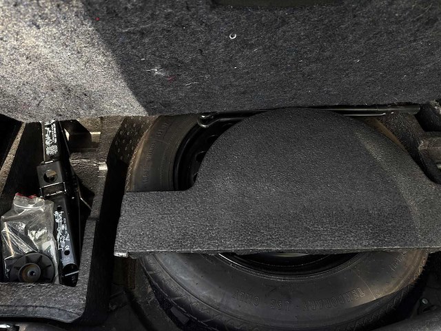 Ford kuga 2.5 20v titanium automaat, ts-764-p - afbeelding 8 van  20