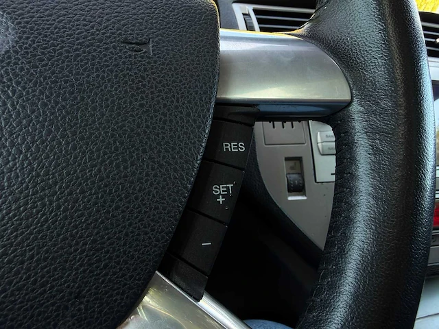 Ford kuga 2.5 20v titanium automaat, ts-764-p - afbeelding 7 van  20
