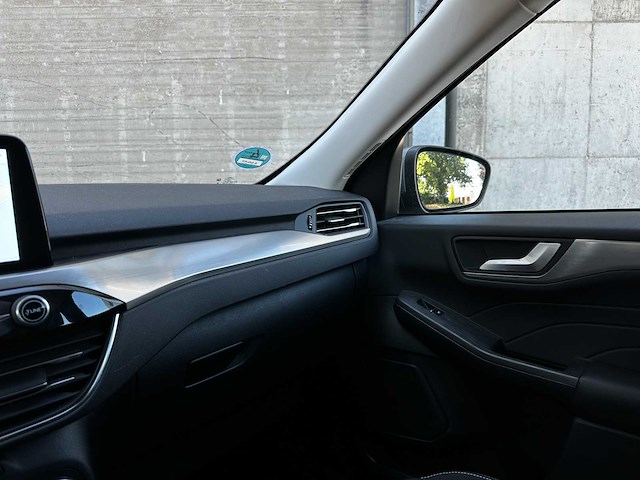 Ford kuga 2.5 phev titanium 225pk 2023 (origineel-nl), s-543-kd - afbeelding 30 van  45