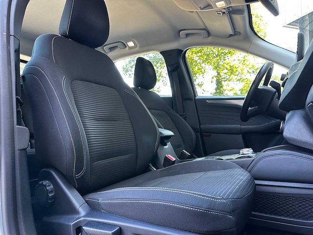 Ford kuga 2.5 phev titanium 225pk 2023 (origineel-nl), s-543-kd - afbeelding 41 van  45