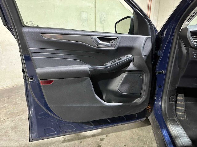 Ford kuga 2.5 phev titanium x 152pk 2021, l-036-hp - afbeelding 30 van  44