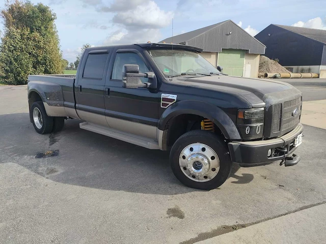 Ford lariat superduty king ranch bedrijfswagen - afbeelding 2 van  5