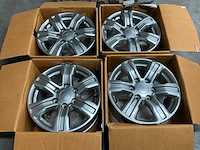 Ford lichtmetalen velg (4x) - afbeelding 1 van  8