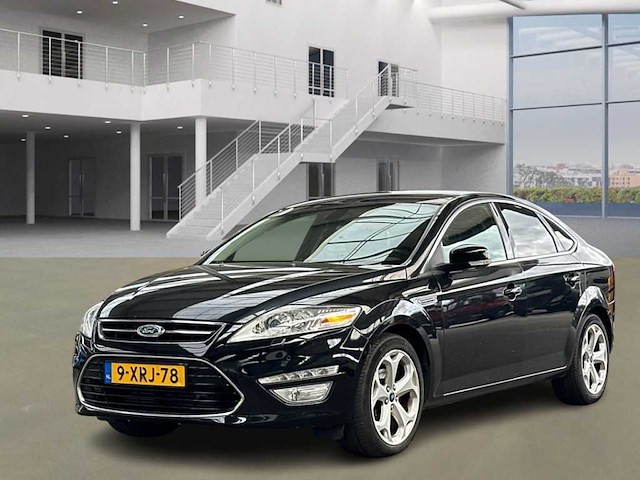 Ford mondeo 1.6 ecoboost platinum; 9-xrj-78 - afbeelding 1 van  10