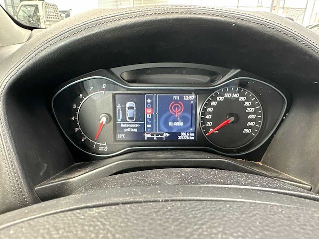 Ford mondeo 1.6 ecoboost platinum; 9-xrj-78 - afbeelding 10 van  10