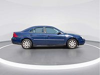 Ford mondeo 1.8-16v cool edition | 82-lj-bj i - afbeelding 8 van  25
