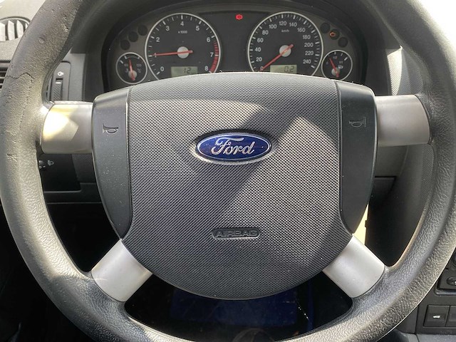 Ford mondeo 1.8-16v cool edition | 82-lj-bj i - afbeelding 24 van  25