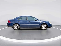 Ford mondeo 1.8-16v cool edition | 82-lj-bj i - afbeelding 8 van  25