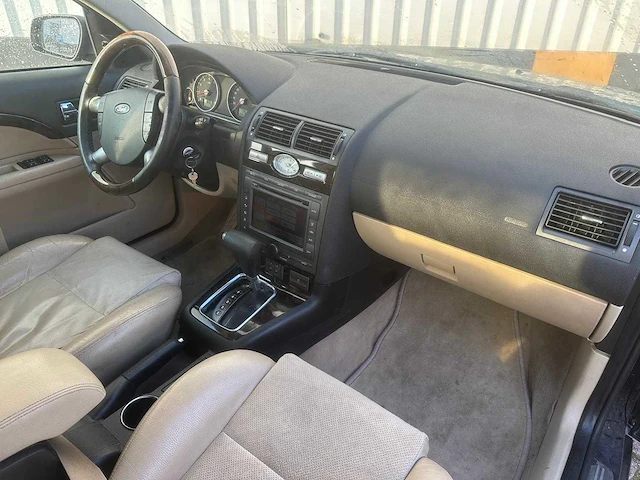 Ford mondeo 2.0-16v ghia exec., 11-ns-rh - afbeelding 9 van  11