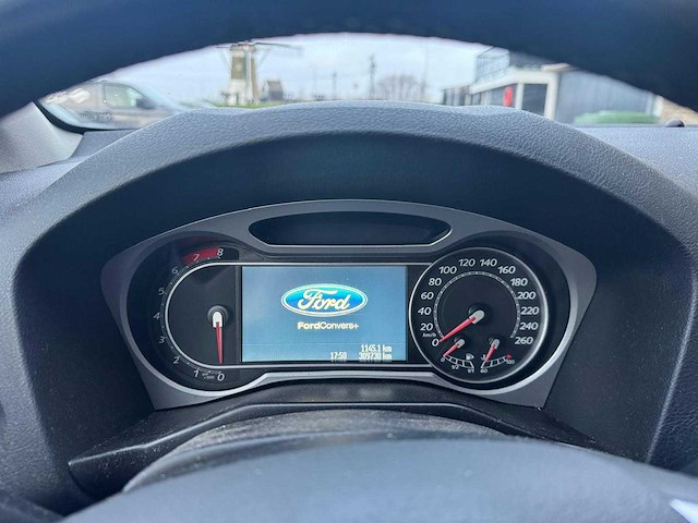Ford mondeo 2.3-16v titanium automaat 37-zg-sr - afbeelding 2 van  9