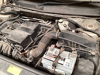 Ford mondeo sedan personenauto - afbeelding 13 van  14