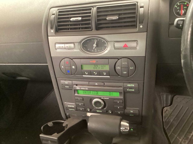 Ford mondeo sedan personenauto - afbeelding 3 van  14