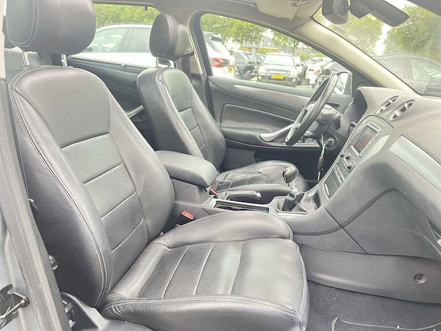 Ford mondeo wagon 1.6 turbo titanium | 66-pvj-7 - afbeelding 11 van  33
