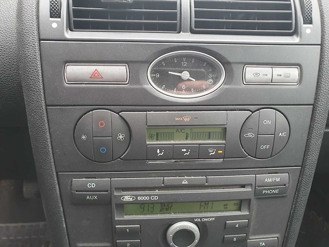 Ford mondeo wagon 1.8 16v champion, 04-sl-jl - afbeelding 7 van  10