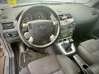 Ford mondeo wagon 1.8 16v futura, 30-rv-dp - afbeelding 11 van  14