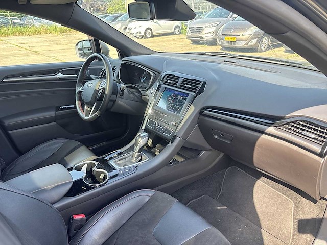 Ford mondeo wagon 2.0 ivct hev st-line 2021 | p-292-rj - afbeelding 31 van  32