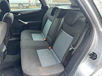 Ford mondeo wagon 2.0 tdci trend 116pk 2011, 85-pbb-8 - afbeelding 11 van  35