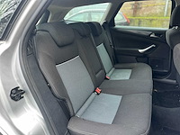 Ford mondeo wagon 2.0 tdci trend 116pk 2011, 85-pbb-8 - afbeelding 25 van  35
