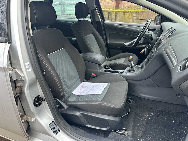 Ford mondeo wagon 2.0 tdci trend 116pk 2011, 85-pbb-8 - afbeelding 16 van  21