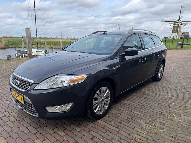 Ford mondeo wagon 2.3 16v titanium automaat 81-gst-2 - afbeelding 1 van  15