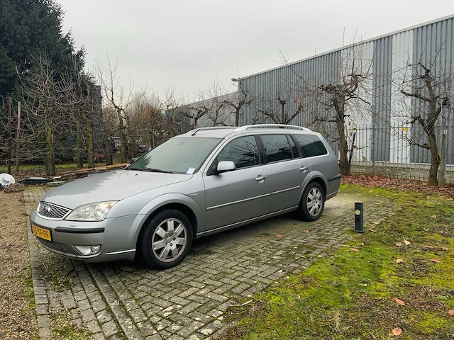 Ford mondeo wagon personenauto - afbeelding 1 van  15