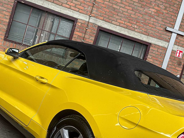 Ford mustang 3.7 v6 300pk 2014 cabriolet - afbeelding 6 van  37