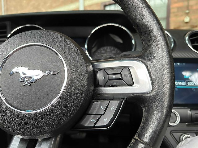 Ford mustang 3.7 v6 300pk 2014 cabriolet - afbeelding 15 van  37