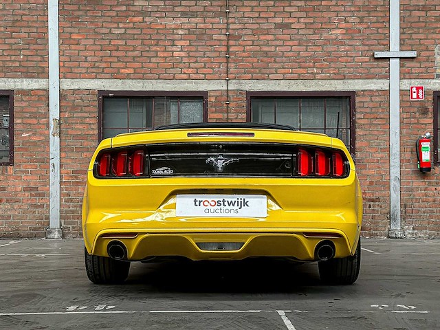 Ford mustang 3.7 v6 300pk 2014 cabriolet - afbeelding 2 van  37