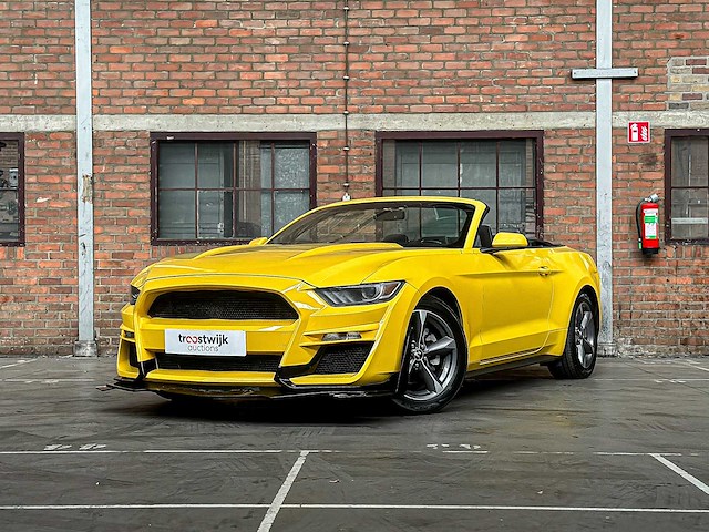 Ford mustang 3.7 v6 300pk 2014 cabriolet - afbeelding 1 van  37