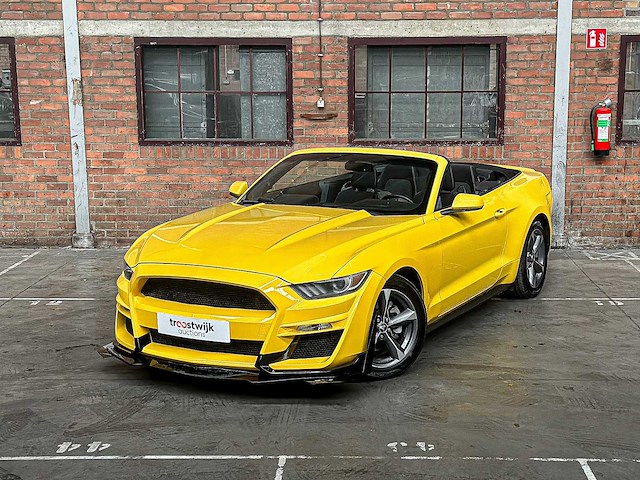 Ford mustang 3.7 v6 300pk 2014 cabriolet - afbeelding 12 van  37