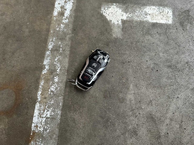 Ford mustang 3.7 v6 300pk 2014 cabriolet - afbeelding 27 van  37