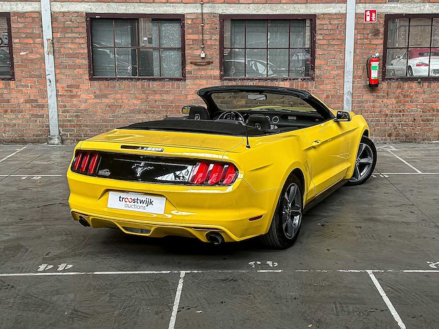 Ford mustang 3.7 v6 300pk 2014 cabriolet - afbeelding 37 van  37