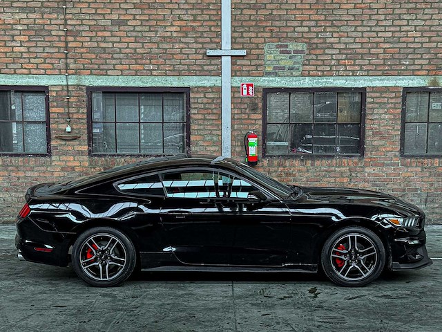 Ford mustang 3.7 v6 300pk 2015 coupe - afbeelding 2 van  2
