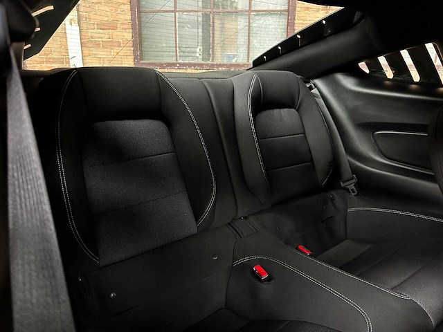 Ford mustang 3.7 v6 300pk 2017 coupe - afbeelding 32 van  40