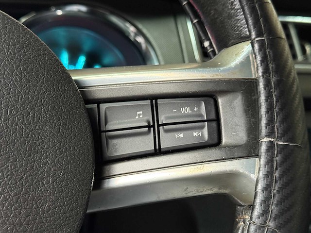 Ford mustang 3.7 v6 305pk 2012 coupe -handgeschakeld- - afbeelding 4 van  12