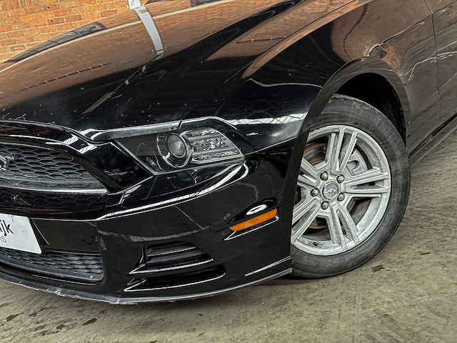 Ford mustang 3.7 v6 305pk 2012 coupe -handgeschakeld- - afbeelding 5 van  10